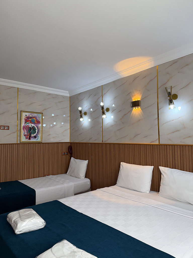 Koç Otel Karasu Galeri 54